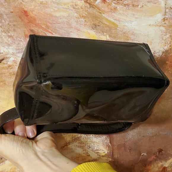 NWT Gu-De $875 patent and snakeskin embossed top handle bag - Picture 3 of 4